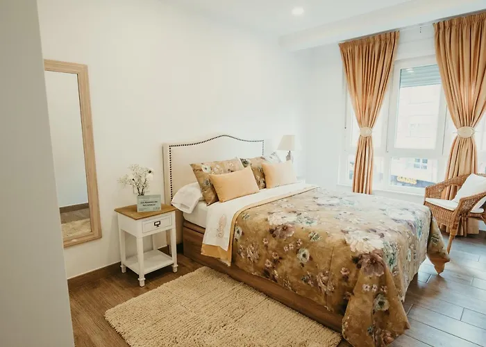 Apartamento Turistico Cedeira Casa Bustabad * 塞代拉